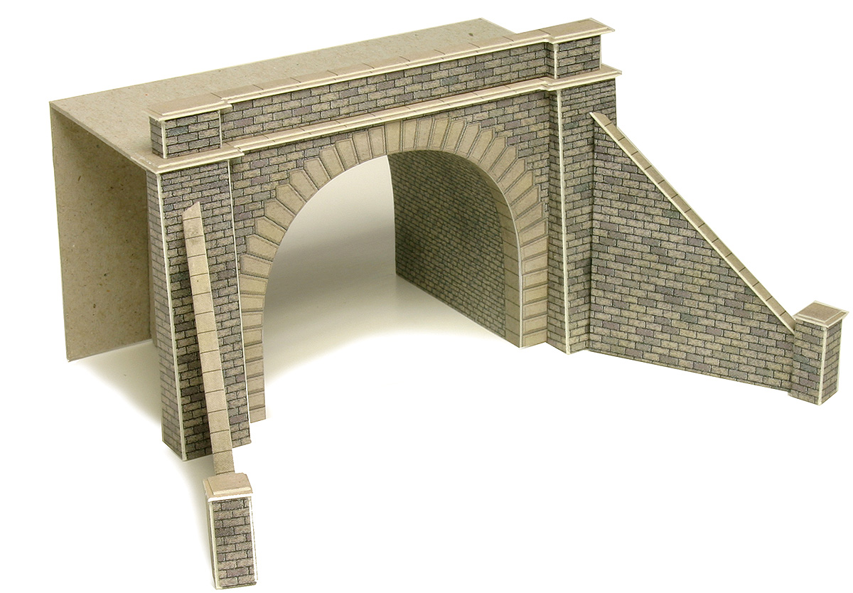 2 Tunnel Mouths & 4 Retaining Walls Double Track N gauge Peco NB-32 