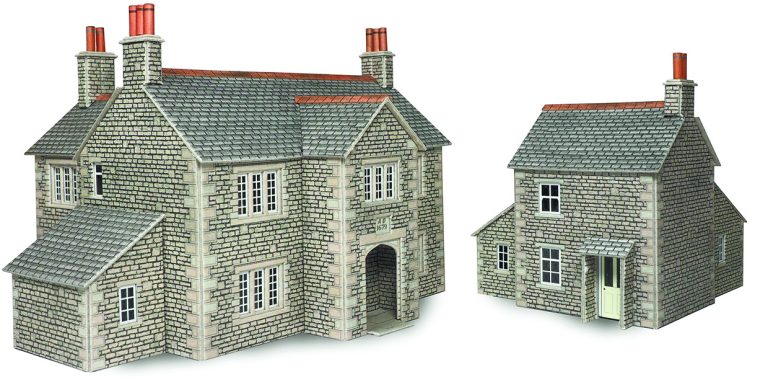 PO250 00/H0 Scale Manor Farm House - Metcalfe Models